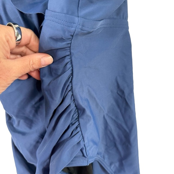 Women’s Size M One Piece Swimsuit Dark Blue Deep V Neck Ruffles Ruching NWOT - Picture 3 of 8